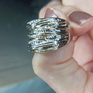 Womans  Wide Band Ring 7 Two Tone